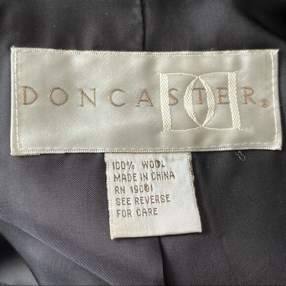 Doncaster Black Formal 💯% Wool Long Sleeve Top/Jacket LARGE - Picture 6 of 10